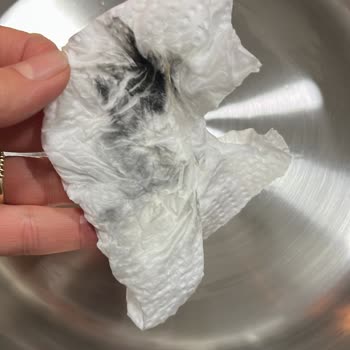 Taç Mutfak Tencerelerde İlk Yıkamadan İtibaren Ciddi Şekilde Siyah Leke Verme Sorunu Yaşadım!