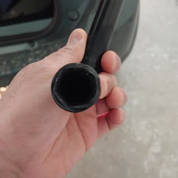 Sıfır Araçta İlk Kullanımda Kırılan Bijon Anahtarı Güvenlik Endişesi Yarattı