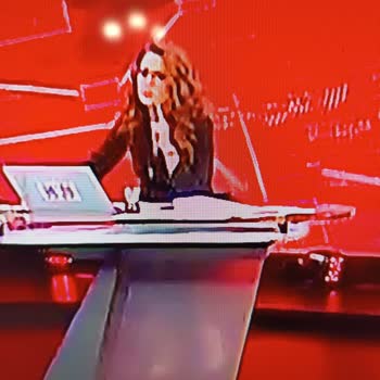 Yeni Aldığım Vestel TV'de Sürekli Bulanık Görüntü Mağduriyeti