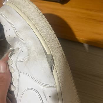 Kısa Sürede Deforme Olan Nike Ayakkabımın Garanti Kapsamında Değişimini Talep Ediyorum