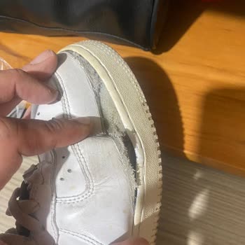 Kısa Sürede Deforme Olan Nike Ayakkabımın Garanti Kapsamında Değişimini Talep Ediyorum