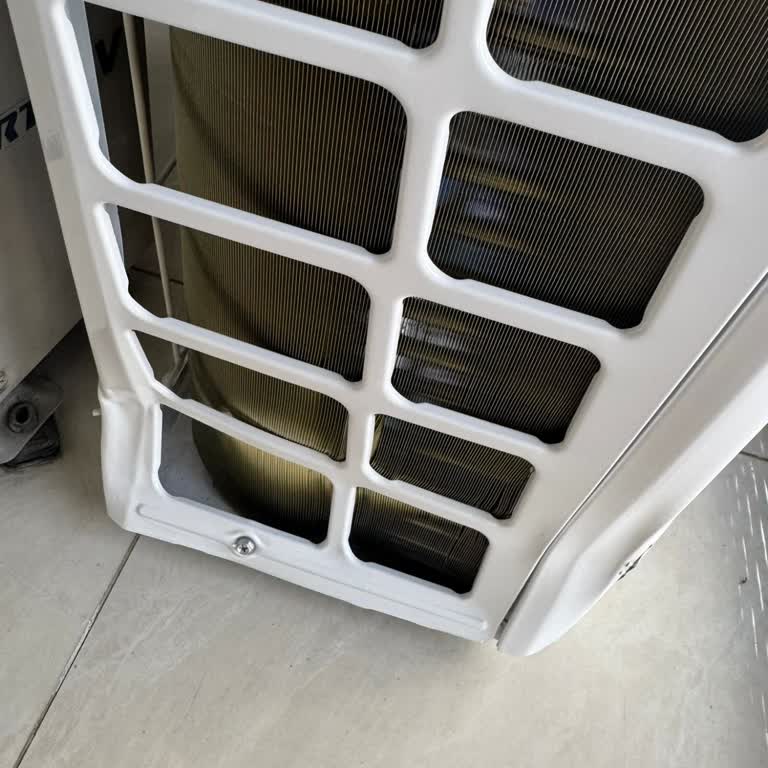 Hasarlı Teslim Edilen Klimanın Değişimi İçin Süreç Belirsizliği Ve İletişim Eksikliği