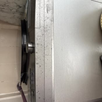 Arçelik Çamaşır Makinesinde Çıkmayan Su Lekeleri Ve Çözüm Beklentisi