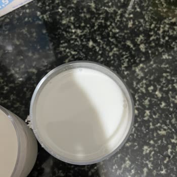 Son Kullanma Tarihi Geçmemiş Süt Bozuk Çıktı, Sağlığım Tehlikeye Girdi