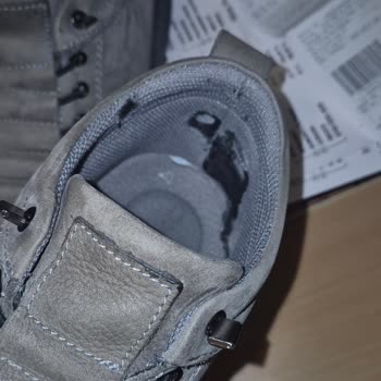 Kısa Sürede Deforme Olan Ayakkabı İçin İade Talebim Reddedildi: Müşteri Memnuniyetsizliği Ve Hak Arayışı