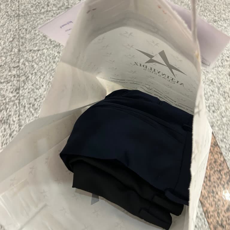 Altınyıldızdan Aldığım Takım Elbisenin Kırışık Ve Özensiz Teslim Edilmesi Hayal Kırıklığı