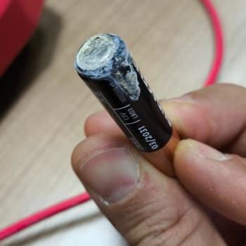 Duracell AAA Pil Akması Sonucu Cihazımda Hasar Oluştu