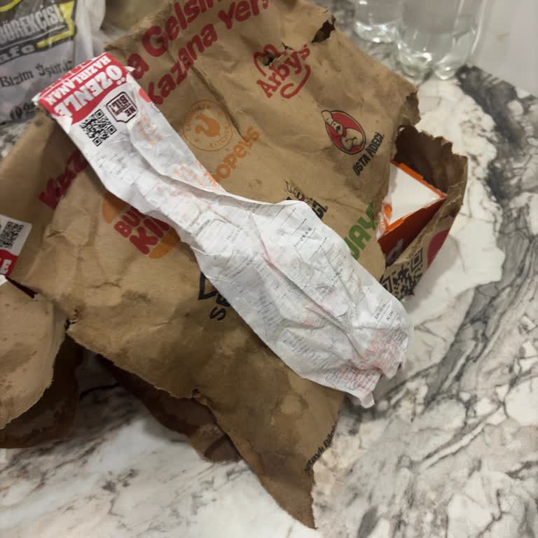 Yemeksepeti Zorla Nakit Ödeme, Hijyen Sorunu ve İptal Edilen Sipariş