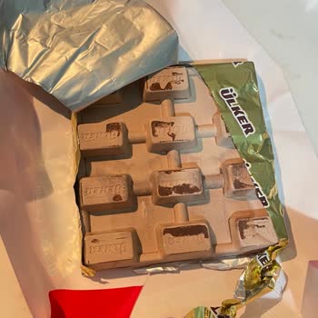 Aldığım Ülker Çikolatalar Bozuk Çıktı, Güvenim Sarsıldı