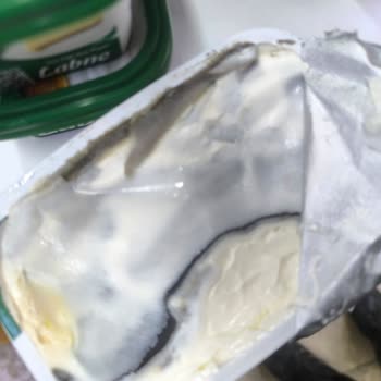 İçim Labne Peynirlerinde Son Kullanma Tarihine Rağmen Küf Sorunu Ve İade Talebi