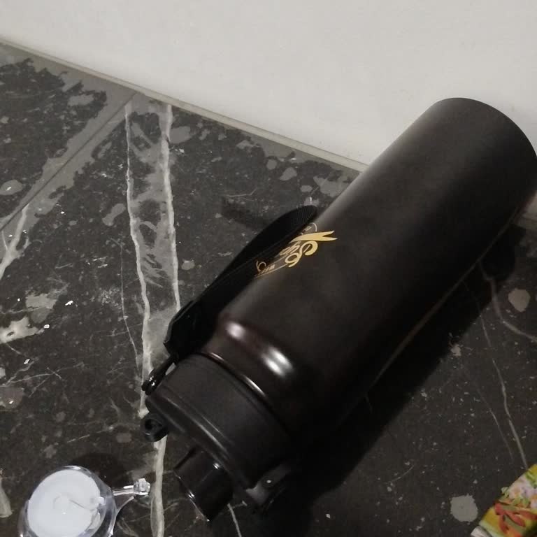 LCW Mağazasından Alınan Suluk İlk Düşmede Kırıldı Ailece Mağdur Olduk