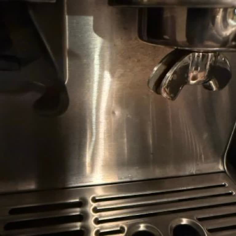 Servis Sonrası Kahve Makinemde Oluşan Hasar Ve İletişim Sorunu