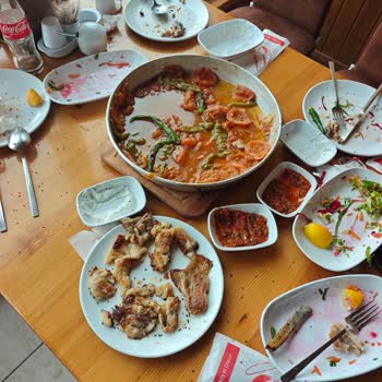 Yağlı Tabak ve Hizmet Şikayeti