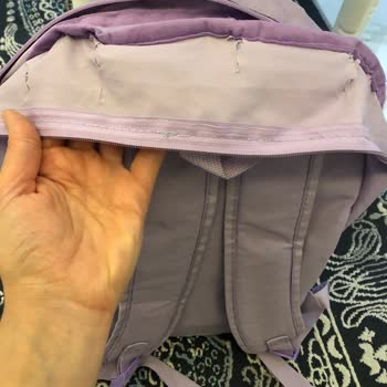 LCW'den Alınan Çocuk Çantası Kısa Sürede Yırtıldı