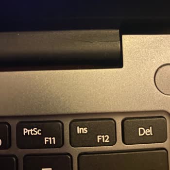 Huawei Matebook D14'te 1 Ayda Menteşe Çatlağı Ve Garanti Kapsamında Sorun