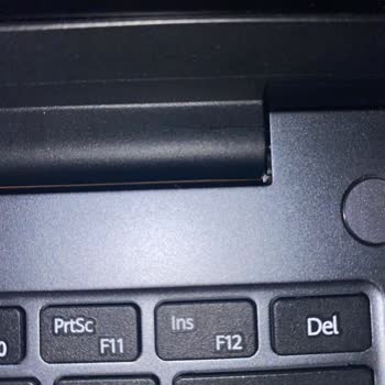 Huawei Matebook D14'te 1 Ayda Menteşe Çatlağı Ve Garanti Kapsamında Sorun