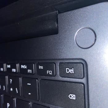 Huawei Matebook D14'te 1 Ayda Menteşe Çatlağı Ve Garanti Kapsamında Sorun