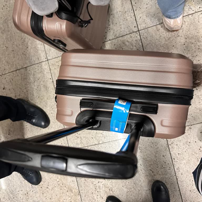 Ajet Personel Hatası Nedeniyle Fazladan Ücret Ödemek Zorunda Kaldım