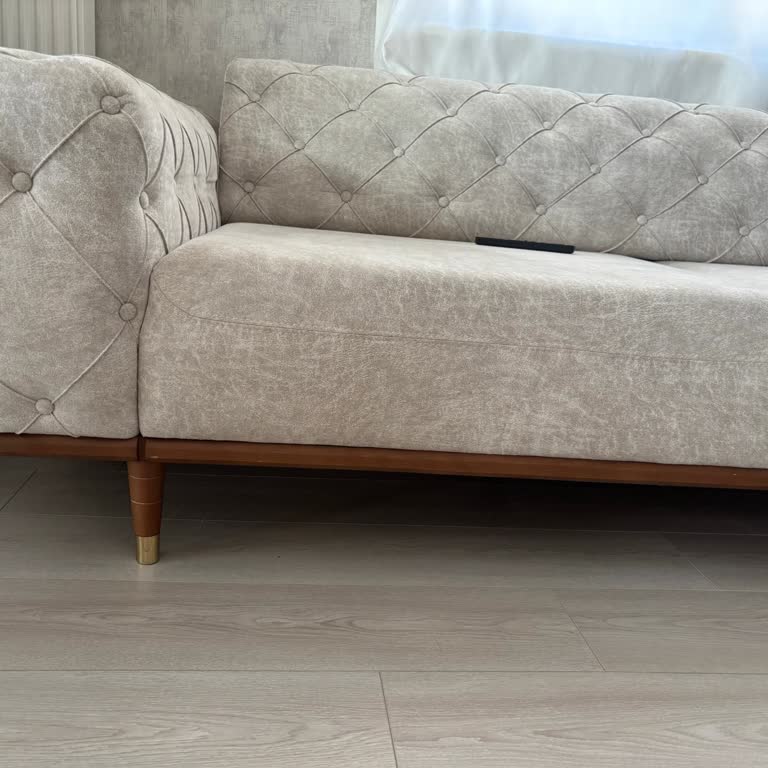 Kumaş Değişimi İçin Bekletiyor