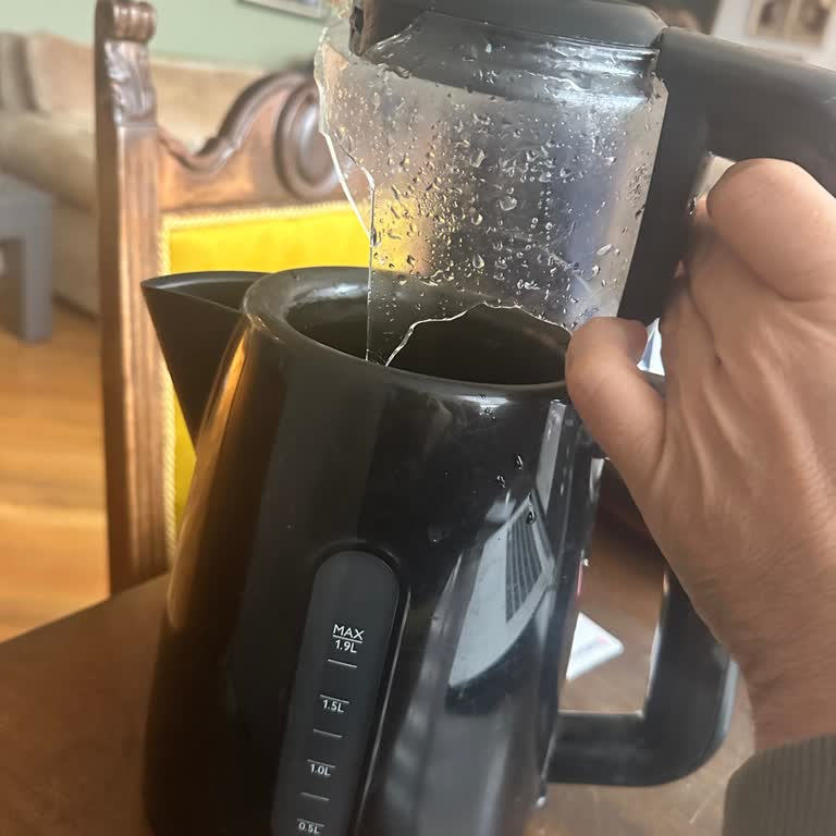 Yedek Cam Demlik Fiyatı Üründen Daha Pahalı, Mağdurum!