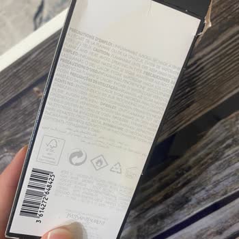 Beklentileri Karşılamayan Parfümler, Kırık Ürün Ve İletişimsizlik Nedeniyle Yaşanan Büyük Hayal Kırıklığı