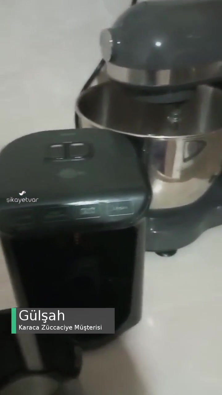 Karaca Kahve Makinesi – Ayıplı Mal, İade Yapılmıyor! videonun kapak resmi