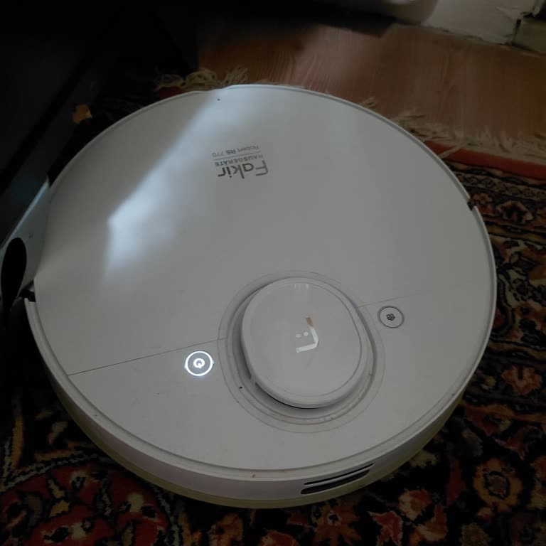 Fakir Ev Aletleri Yeni Alınan Robot Süpürge Arızalı Çıktı, Garanti Desteği Yetersiz Kaldı