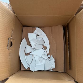 Porlanddan Aldığım Yemek Takımı Kırık Ve Kusurlu Geldi Çözüm Sunulmuyor