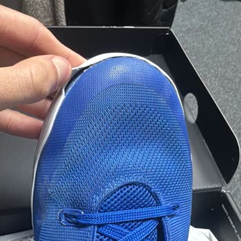 Kısa Sürede Hasar Gören Nike Ayakkabım İçin Olumsuz İnceleme Sonucu ve Memnuniyetsizlik