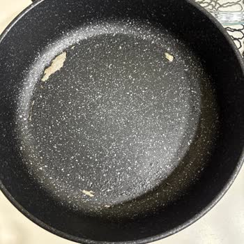 Kısa Sürede Kabaran Ve Soyulan Korkmaz Tencere İçin İade Talebim Var