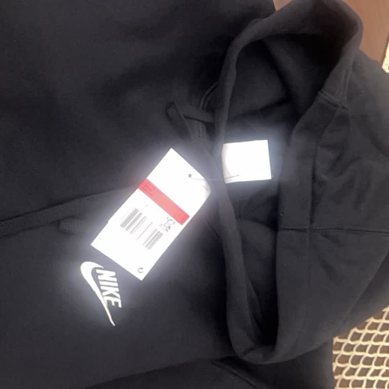 İntersport’tan Eksik Gönderilen Eşofman Takımı Ve Belirsiz Çözüm Süreci