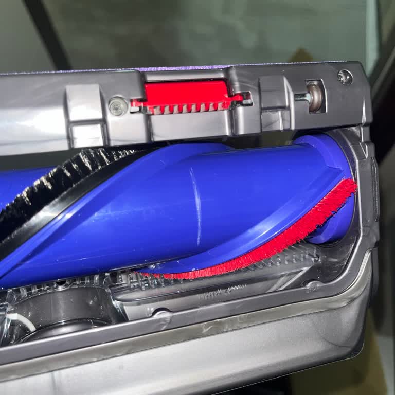 Dyson V15 Süpürgede Kısa Sürede Oluşan Fırça Deformasyonu Ve Garanti Kapsamında Parça Değişimi Talebi