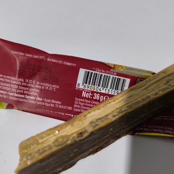 Defalarca Bozuk Ve Küflü Çikolata Teslimatı, İade Yapılmıyor