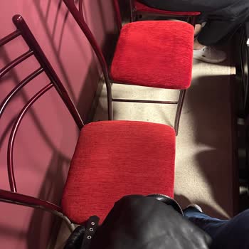 Bubilet Balkon Bileti Alıp Sonradan Eklenmiş Sandalyede Oturmak Zorunda Kaldık