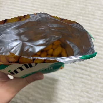 Aldığım Cips Fıstıktan Demir Parçası Çıktı: Sağlığım Tehlikeye Girdi