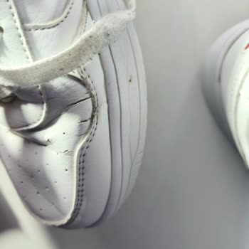 FLO’dan Aldığım Ayakkabı 2 Ayda Deforme Oldu, Değişim Talebim Reddedildi