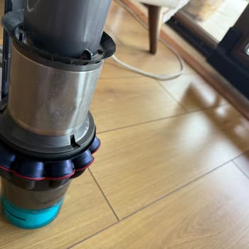 Sıfır Dyson Süpürgem Hasarlı Çıktı, Destek Alamadım
