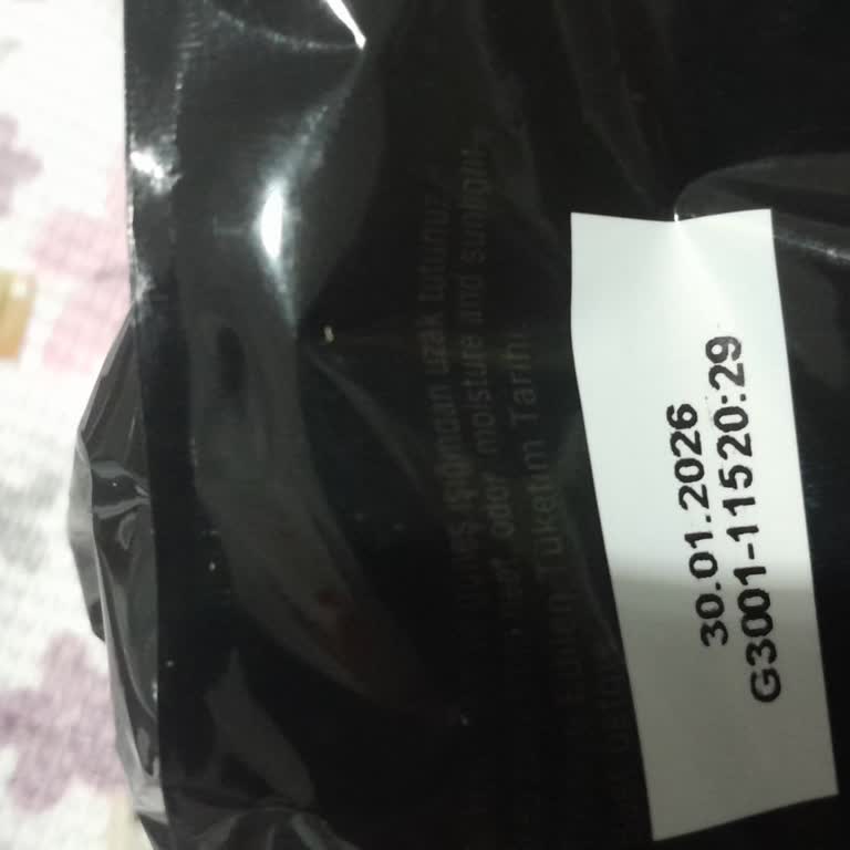 Taze Olması Gereken Biskrem Bayat Çıktı, Güvenim Sarsıldı