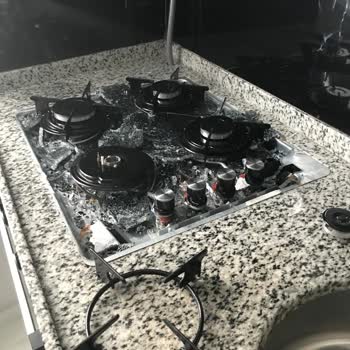 Kumtel Set Üstü Ocak Bomba Gibi Patladı!