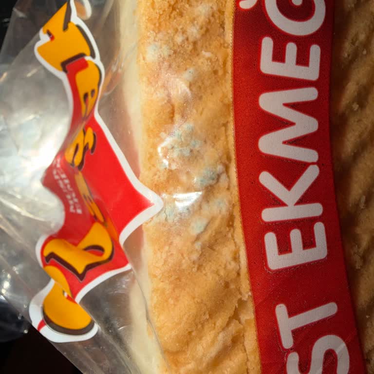 Yemeksepeti'nde Küflü Ve Bozuk Ürünler, Yetersiz Müşteri Hizmeti