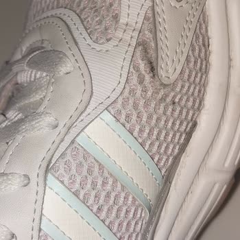 In Street Kısa Sürede Deforme Olan Ayakkabılar ve Reddedilen Garanti Talebi