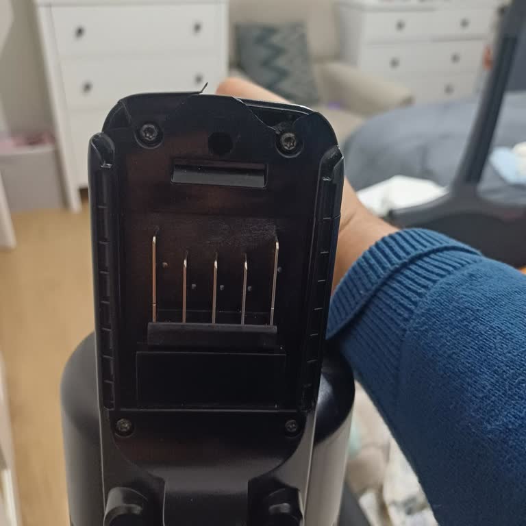 Garanti Devam Ederken Kırılan Batarya Kapağı İçin Ücretsiz Destek Talebi