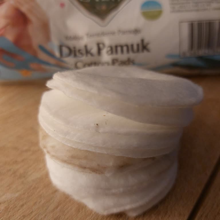 Makyaj Temizleme Pamuğunda Hijyen Sorunu Ve Güvensizlik