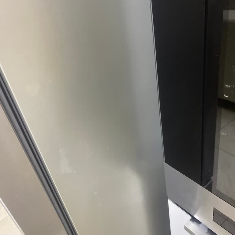 Bingo Yağ Sökücü Buzdolabımda Geri Dönüşü Olmayan Renk Açılmasına Sebep Oldu