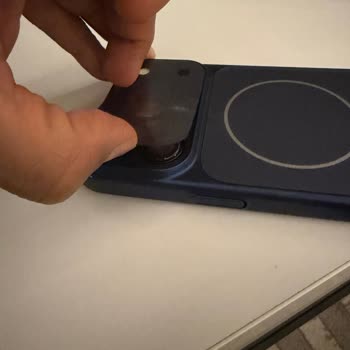 Hepsiburada Aldığım Telefon Kılıfı Kısa Sürede Bozuldu, Satıcıdan Destek Alamıyorum!