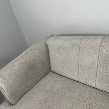 Bellona Andera Koltuk Takımında Leke Tutan Kumaş Ve Renk Değişimi Mağduriyeti