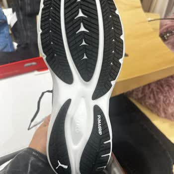 Evde Denenmiş Ayakkabıda Değişim Reddi Ve Mağaza Tutumundan Memnuniyetsizlik