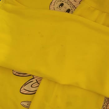 Yeni Aldığım Bosch Çamaşır Makinesi Kıyafetlerimi Siyah Lekelerle Mahvediyor, Çözüm Sunulmuyor