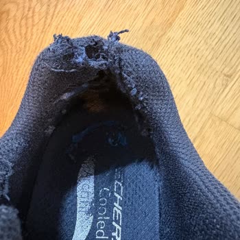 A101 Ve Skechers Garanti Sürecinde Mağduriyet: Ayakkabım Arızalı, Çözüm Sunulmuyor