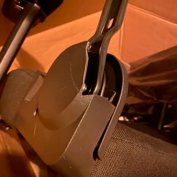 Hawk Gaming Chair Satıcısının Gönderdiği Ürün Üretim Hatalı Geldi